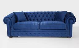 Divano con bottoni mod, chester accessoriato con cuscini arredo 