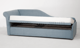 fase di sollevamento del letto sopra traslato in avanti per rifare il letto facilmente