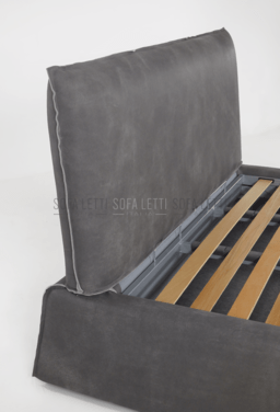 particolare della testiera 